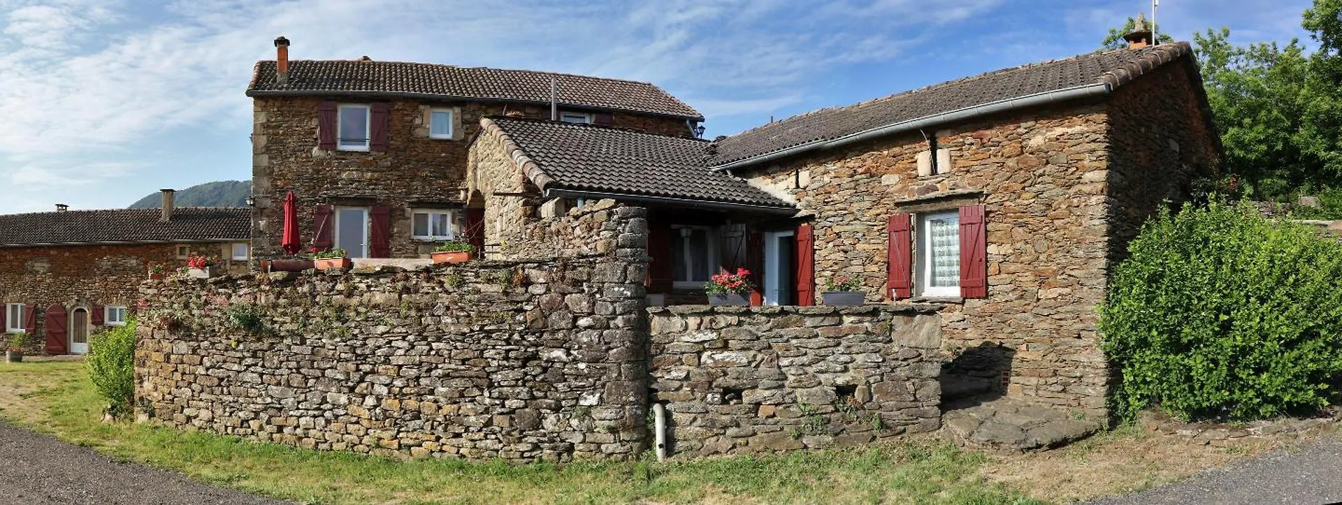 Les Gites Du Mas Lachamp Gravieres Holiday home