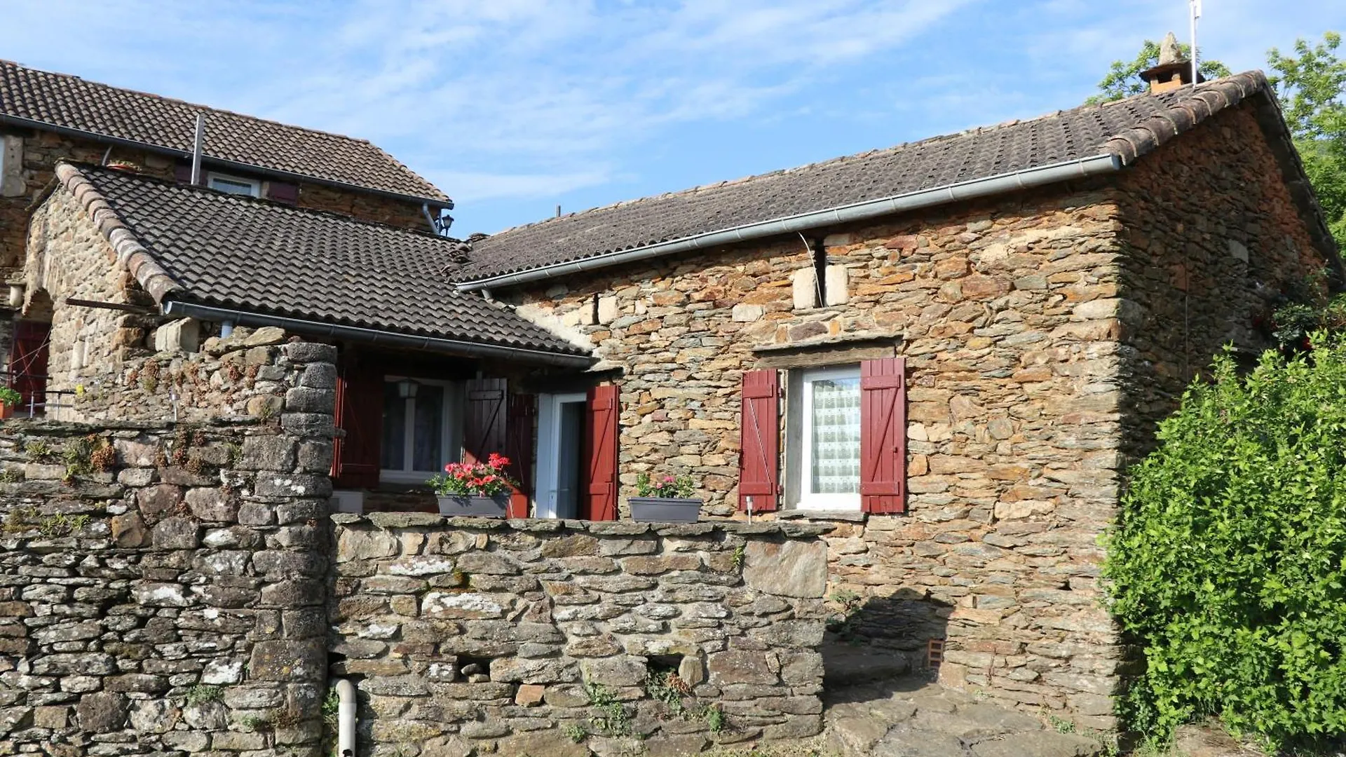 Holiday home Les Gites Du Mas Lachamp Gravieres